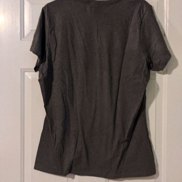 𝅺nwt XL ladies t-shirt tribe 3 arrows Lucky Few down syndrome cute - Picture 5 of 8